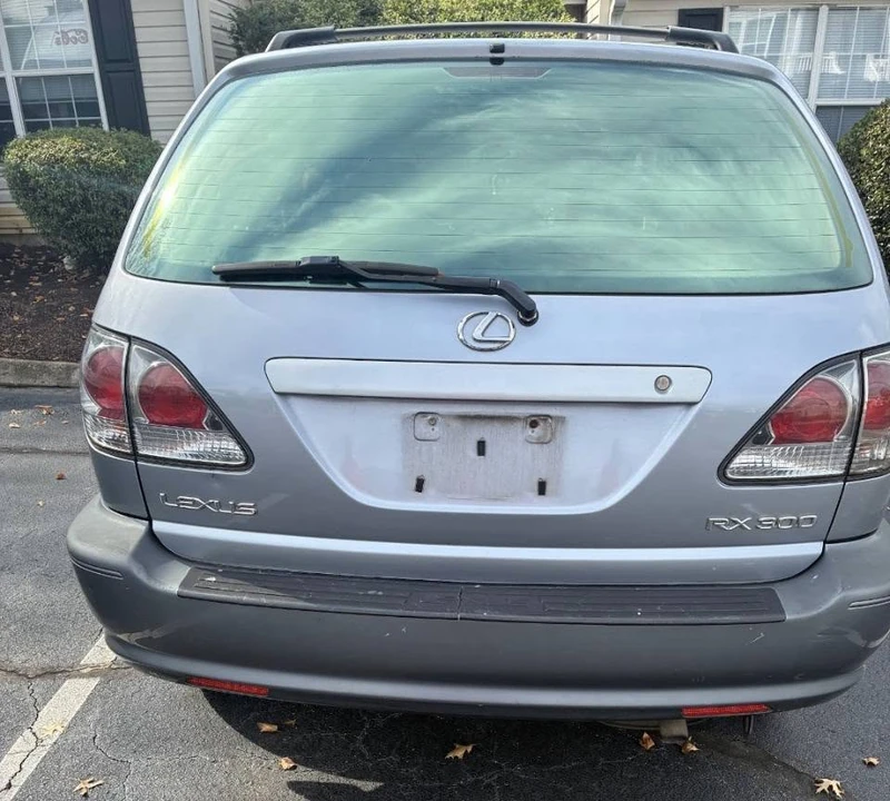 2000 Lexus RX 1st Gen - Image 5 of 8