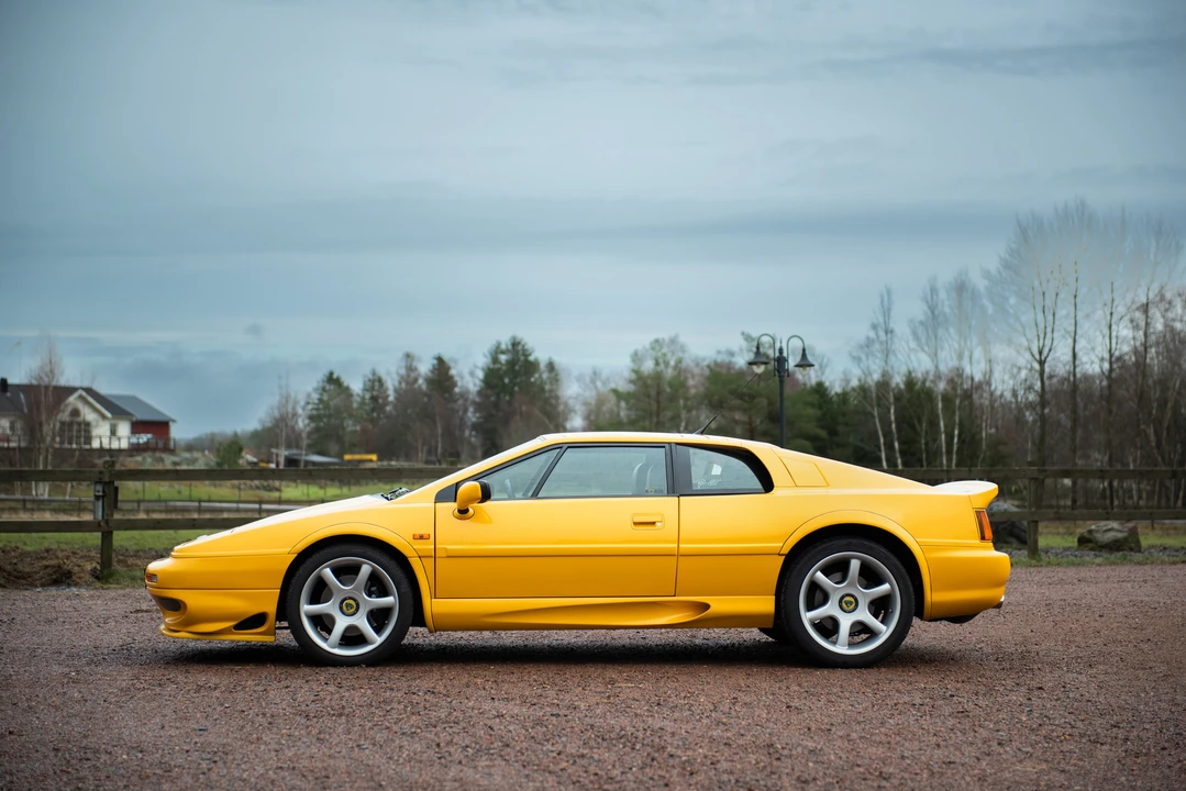 2000 Lotus Esprit Series 4 - Image 5 of 31