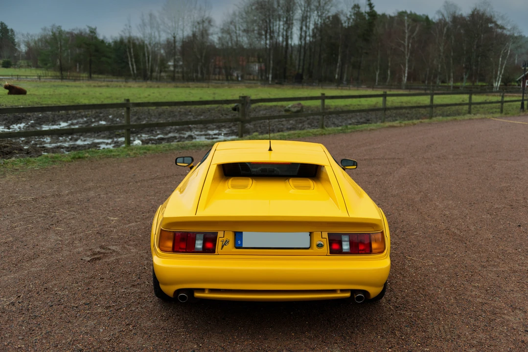 2000 Lotus Esprit Series 4 - Image 10 of 31