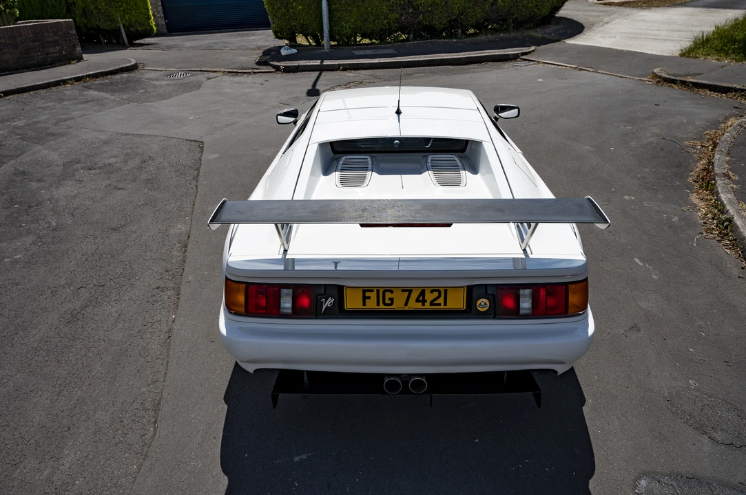 2000 Lotus Esprit Series 4 - Image 7 of 31