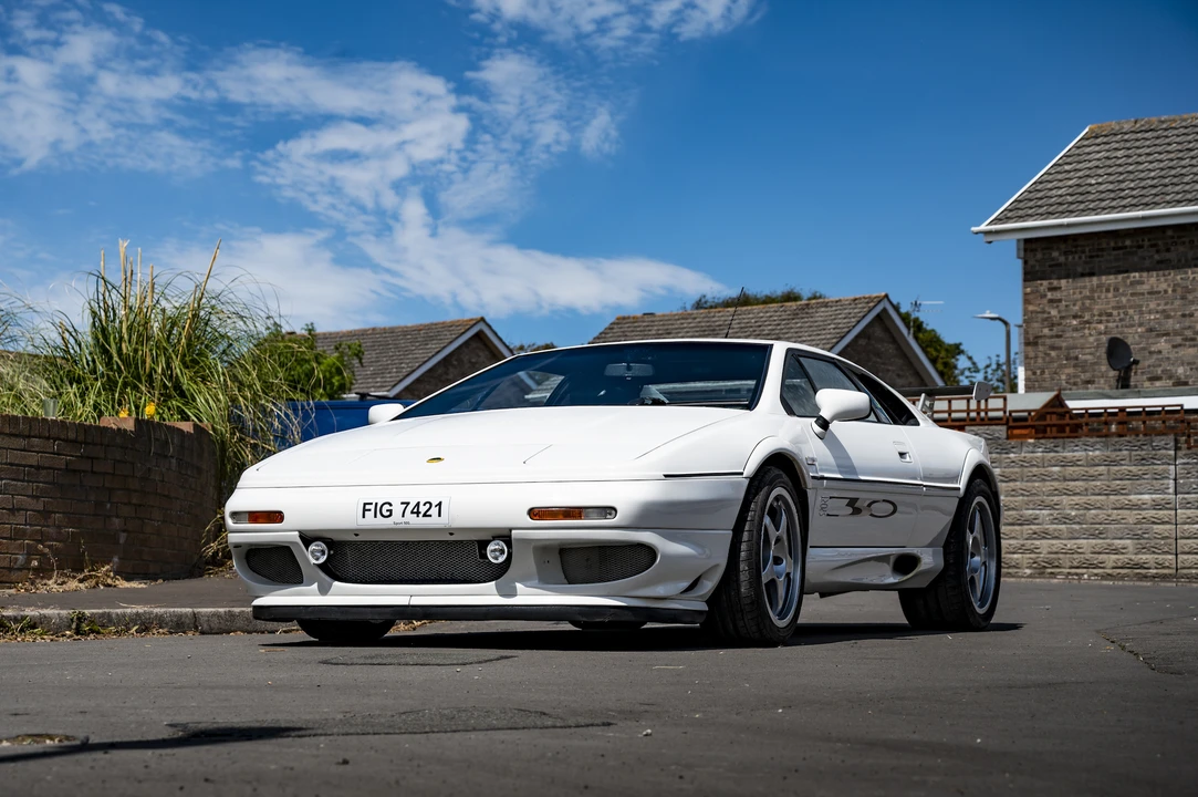 2000 Lotus Esprit Series 4 - Image 16 of 31