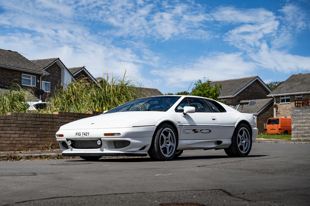 2000 Lotus Esprit Series 4 - Image 17 of 31