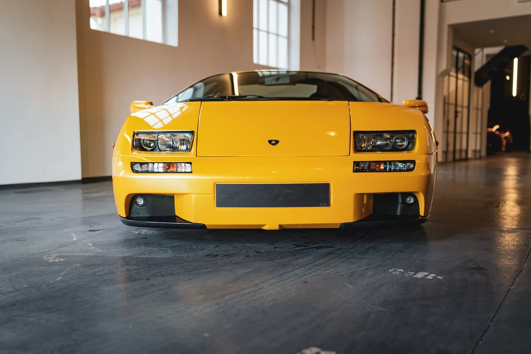 2000 Lamborghini Diablo VT - Image 25 of 31