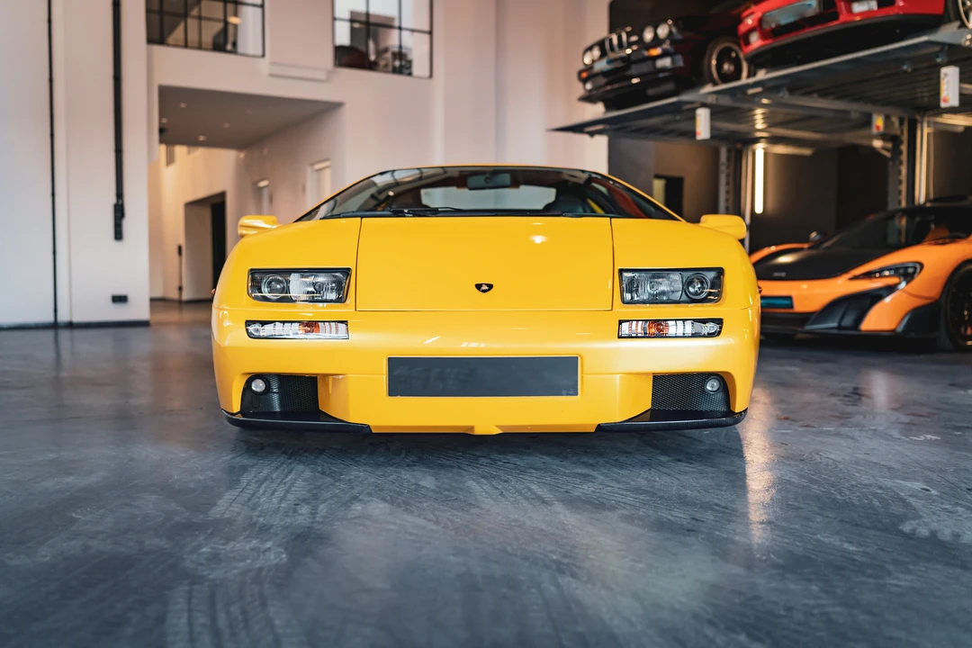 2000 Lamborghini Diablo VT - Image 28 of 31