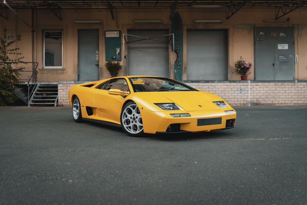 2000 Lamborghini Diablo VT - Image 11 of 31