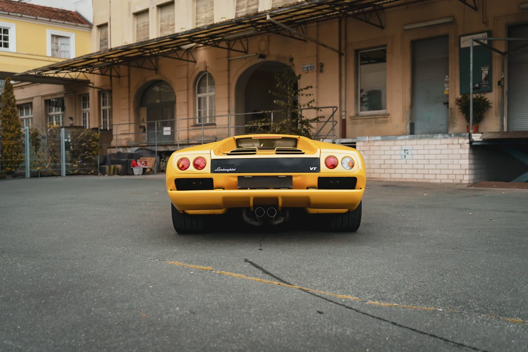 2000 Lamborghini Diablo VT - Image 5 of 31
