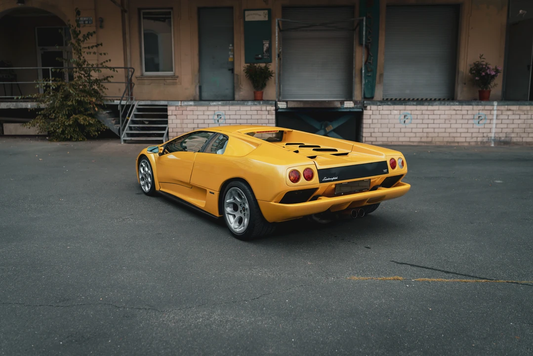 2000 Lamborghini Diablo VT - Image 15 of 31
