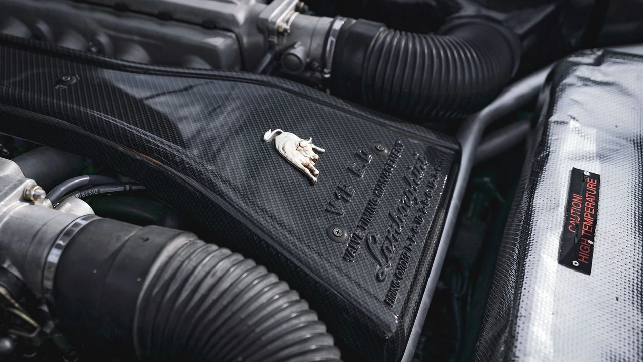 2000 Lamborghini Diablo VT - Image 20 of 31