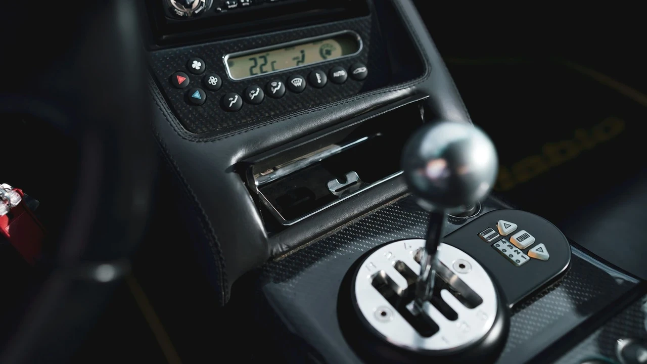 2000 Lamborghini Diablo VT - Image 3 of 31