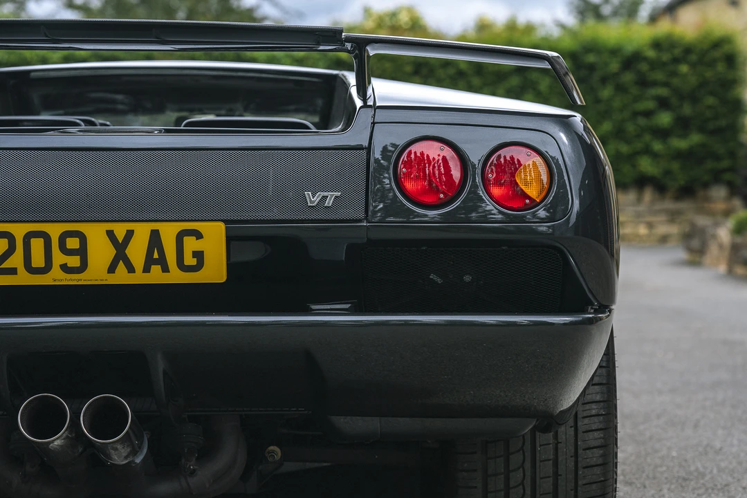 2000 Lamborghini Diablo VT - Image 27 of 31