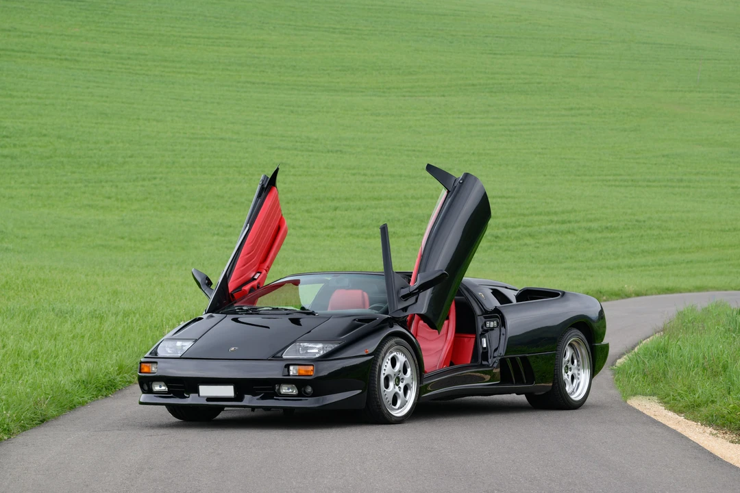 2000 Lamborghini Diablo VT - Image 7 of 31