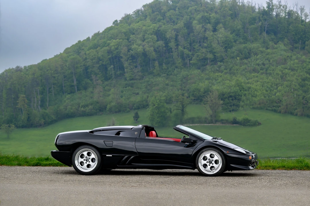 2000 Lamborghini Diablo VT - Image 16 of 31