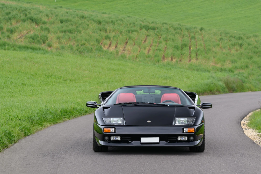 2000 Lamborghini Diablo VT - Image 12 of 31