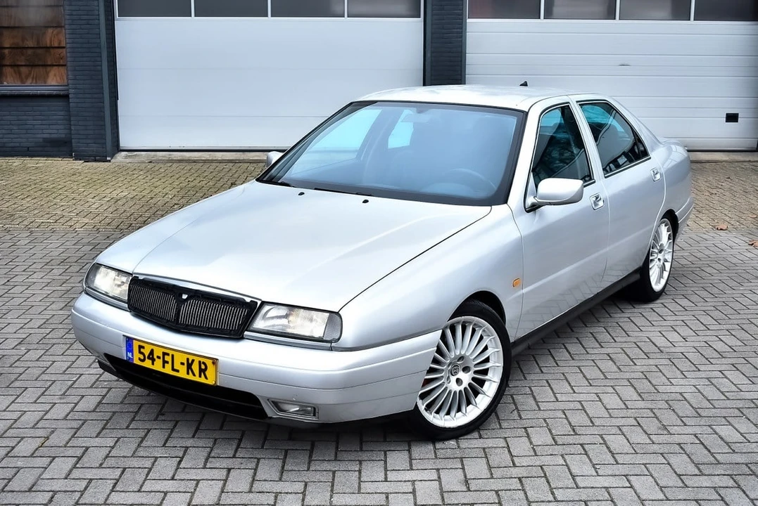 2000 Lancia - Image 4 of 30