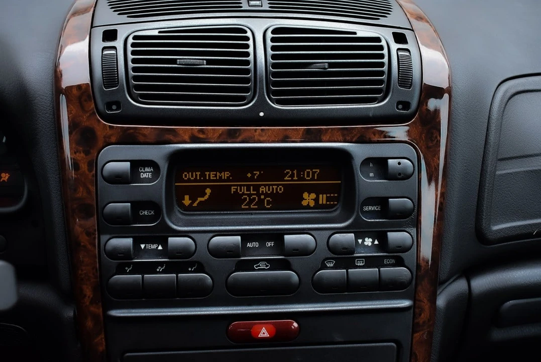 2000 Lancia - Image 30 of 30