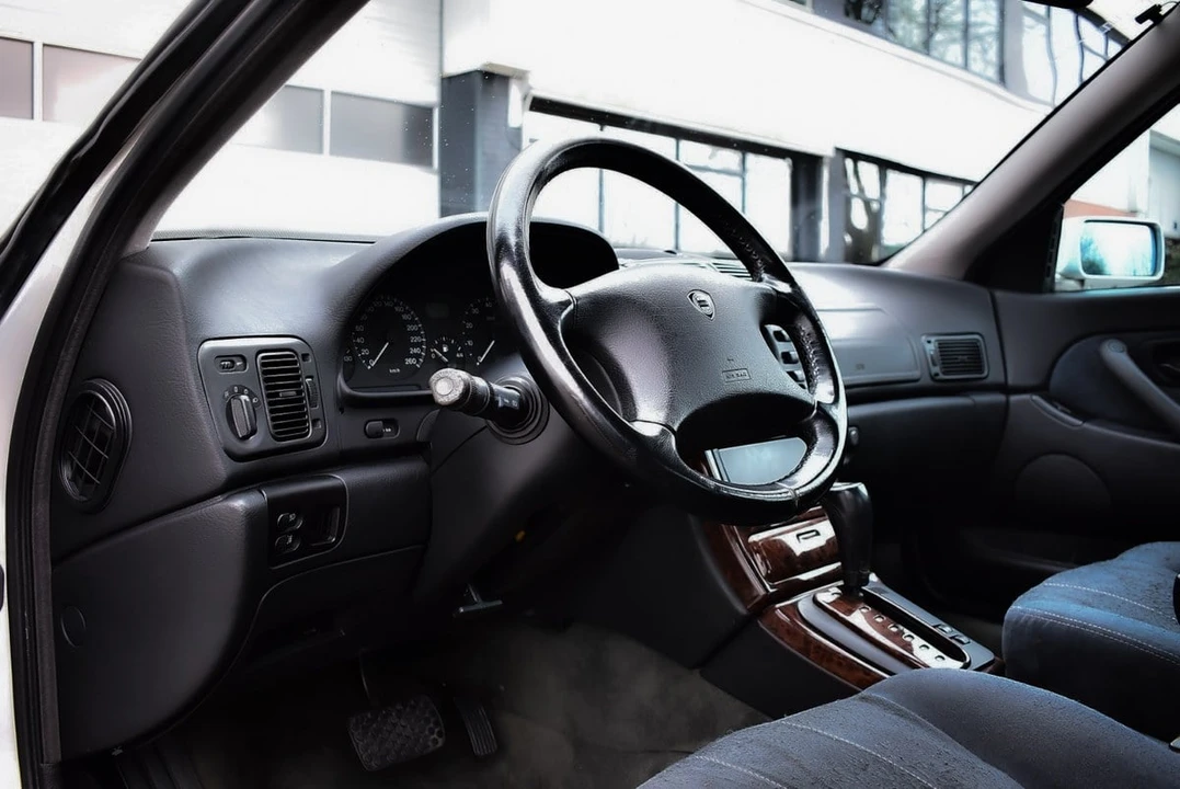 2000 Lancia - Image 26 of 30