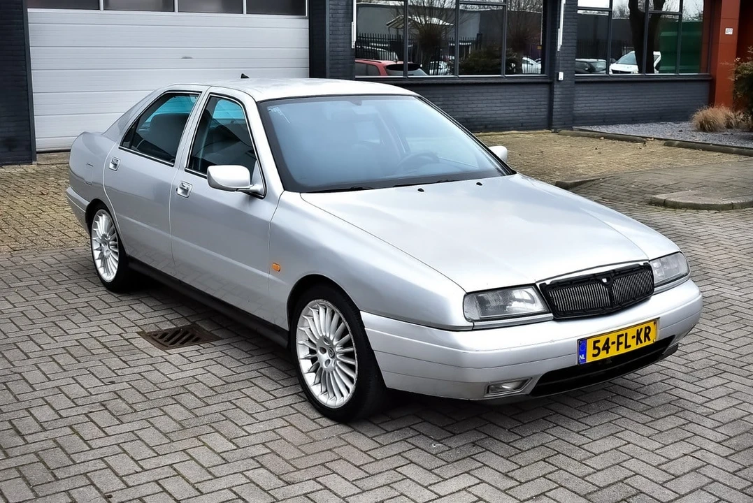 2000 Lancia - Image 10 of 30