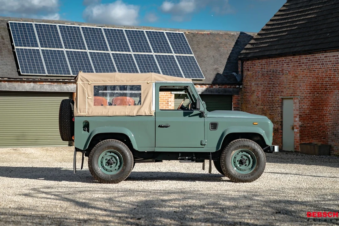 2000 Land Rover Defender 90 - Image 5 of 21