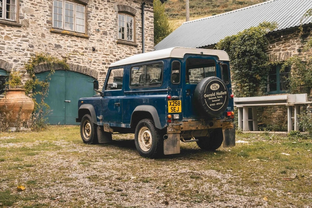 2000 Land Rover Defender - Image 27 of 30