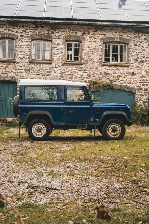 2000 Land Rover Defender - Image 18 of 30