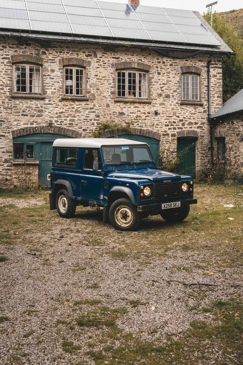 2000 Land Rover Defender - Image 12 of 30