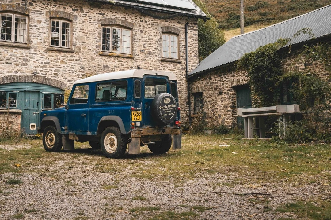 2000 Land Rover Defender - Image 25 of 30