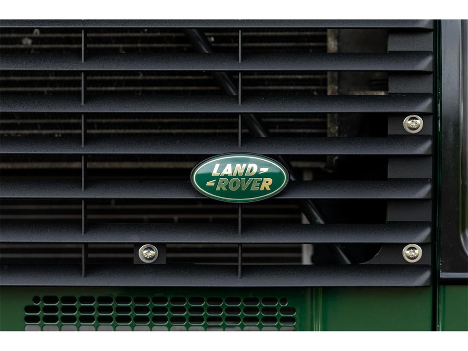 2000 Land Rover Defender - Image 12 of 31