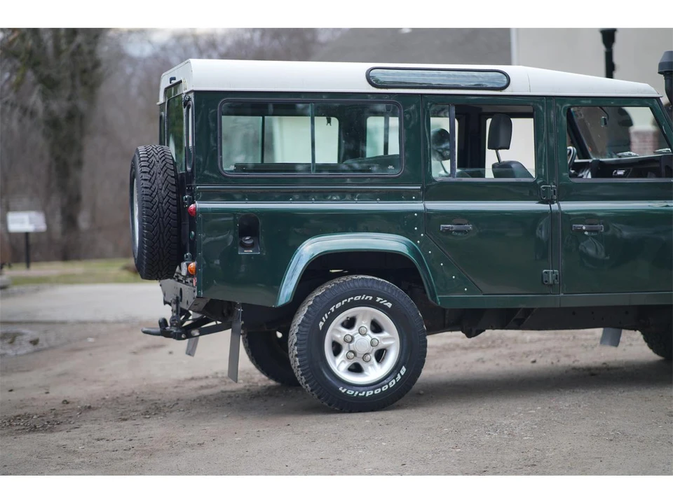 2000 Land Rover Defender - Image 5 of 31
