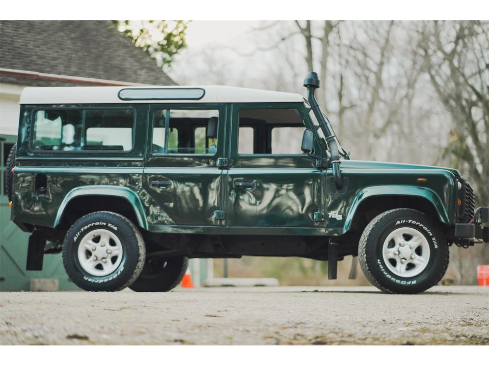 2000 Land Rover Defender - Image 17 of 31