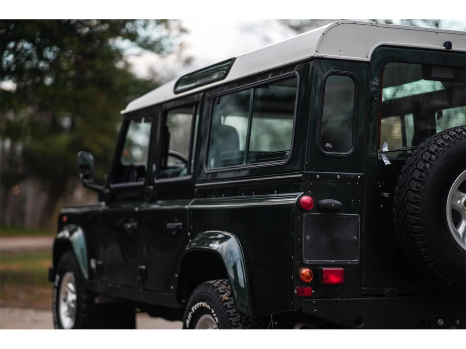 2000 Land Rover Defender - Image 24 of 31