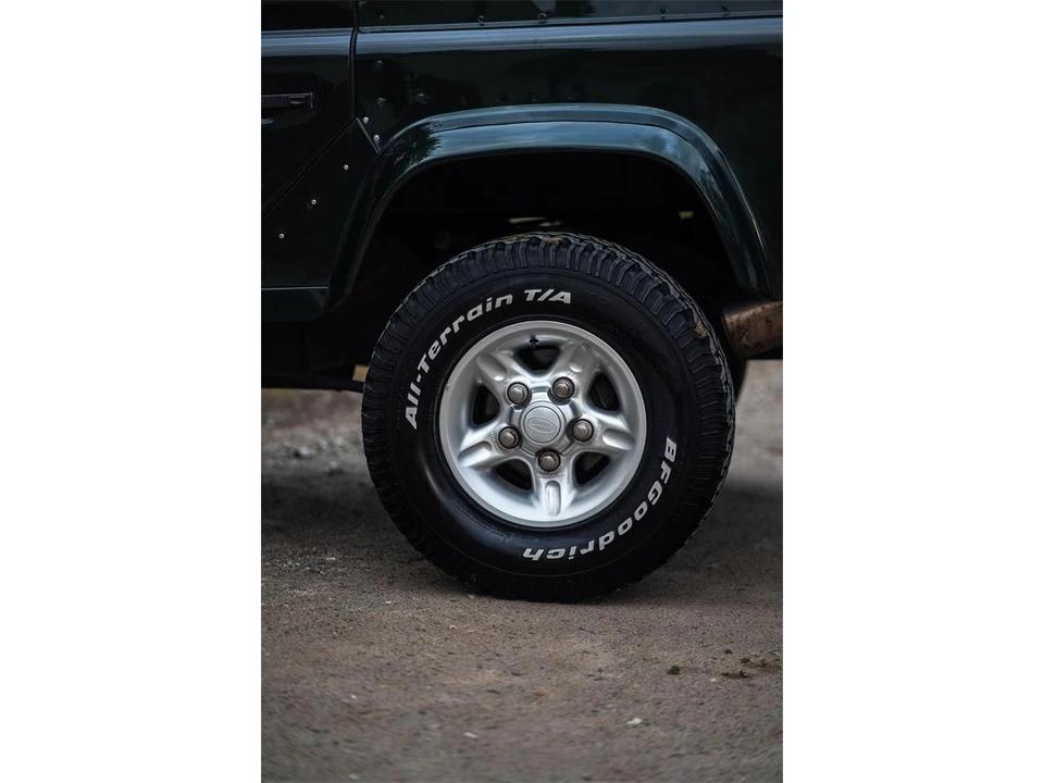2000 Land Rover Defender - Image 31 of 31