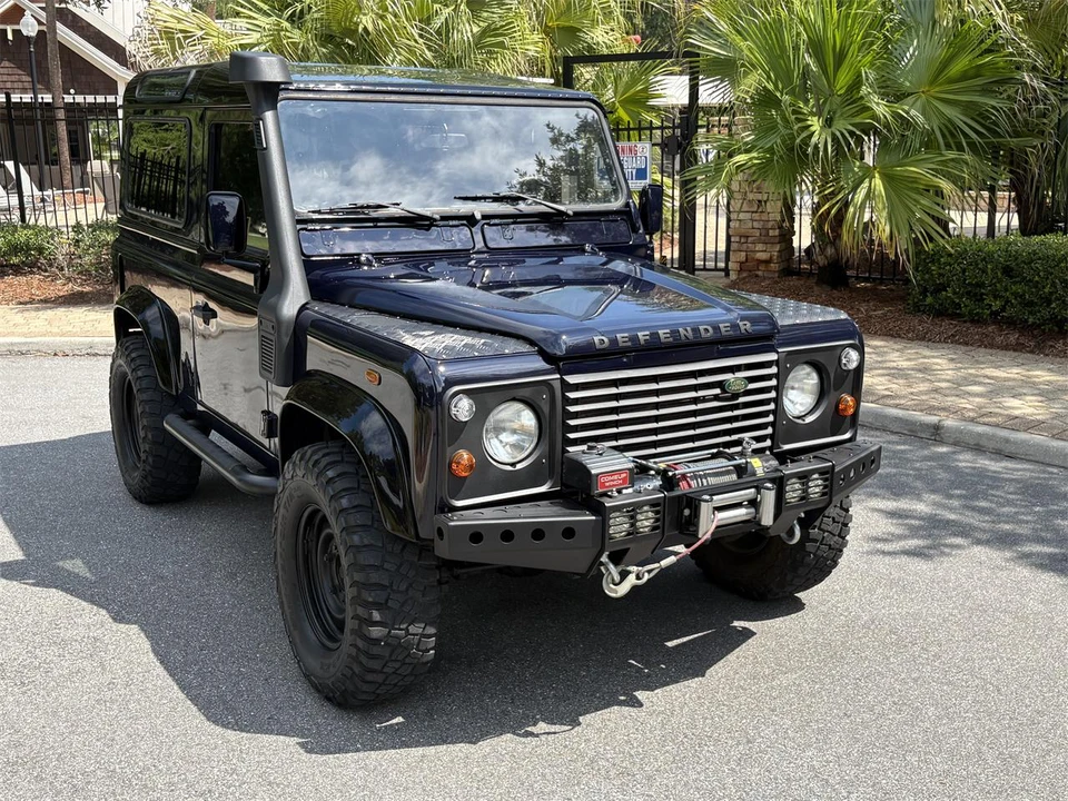 2000 Land Rover Defender - Image 7 of 27