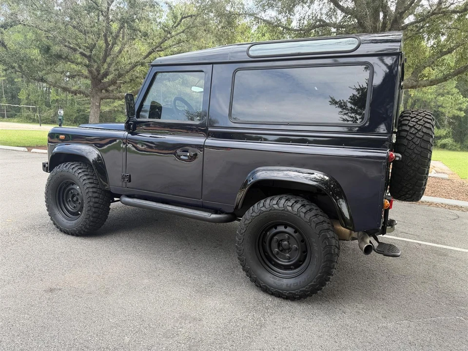 2000 Land Rover Defender - Image 6 of 27
