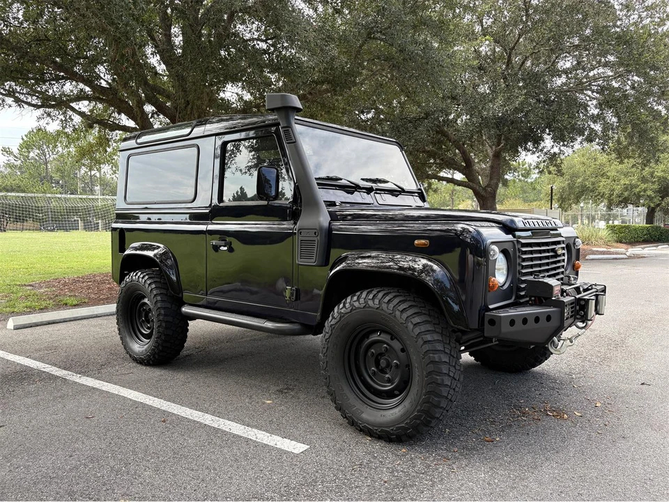 2000 Land Rover Defender - Image 5 of 27