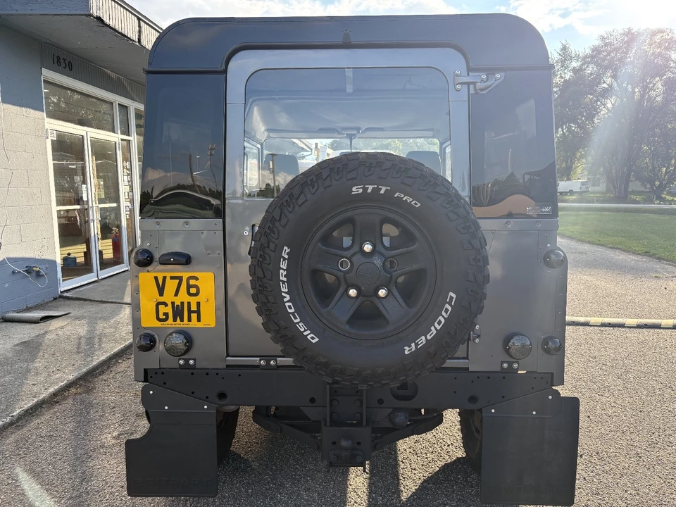 2000 Land Rover Defender - Image 7 of 30