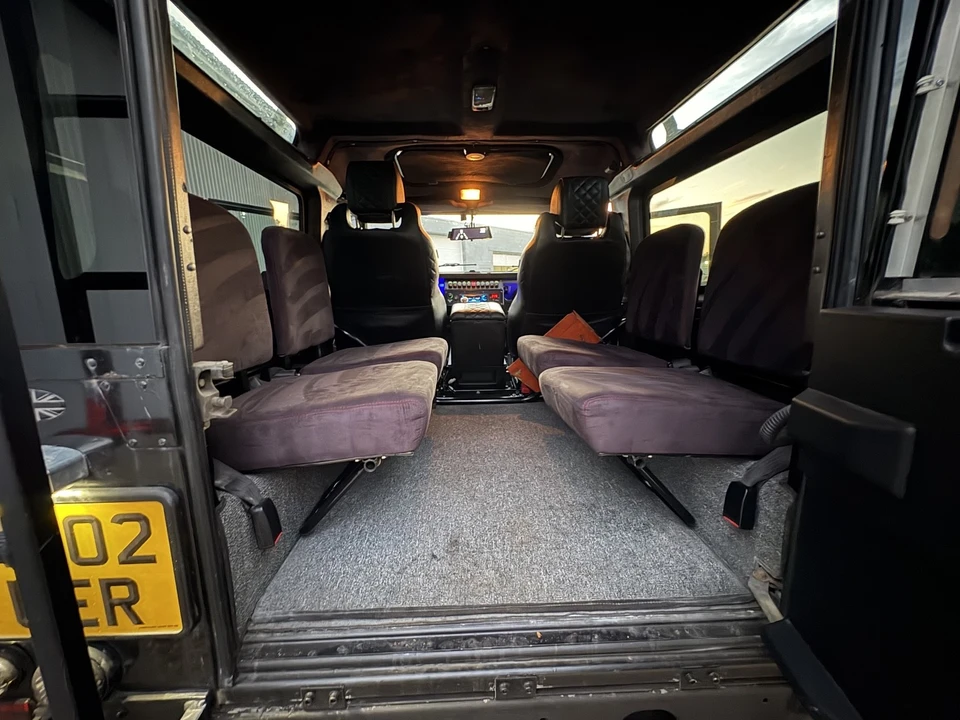 2000 Land Rover Defender - Image 23 of 29