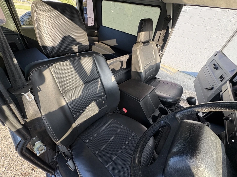 2000 Land Rover Defender - Image 21 of 30