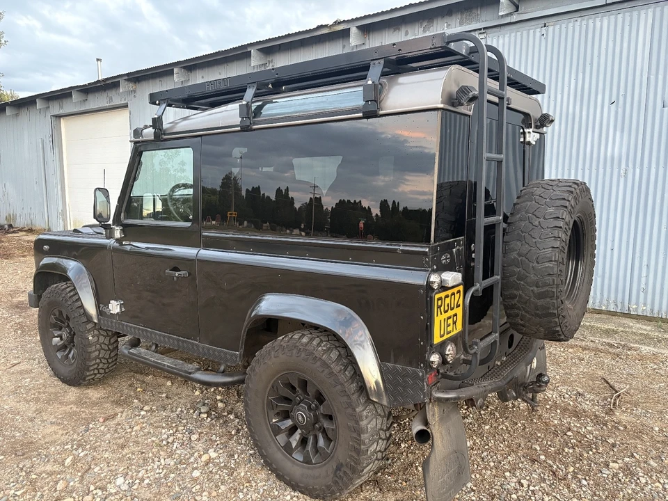 2000 Land Rover Defender - Image 3 of 29