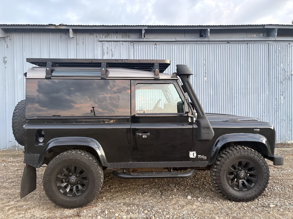 2000 Land Rover Defender - Image 7 of 29