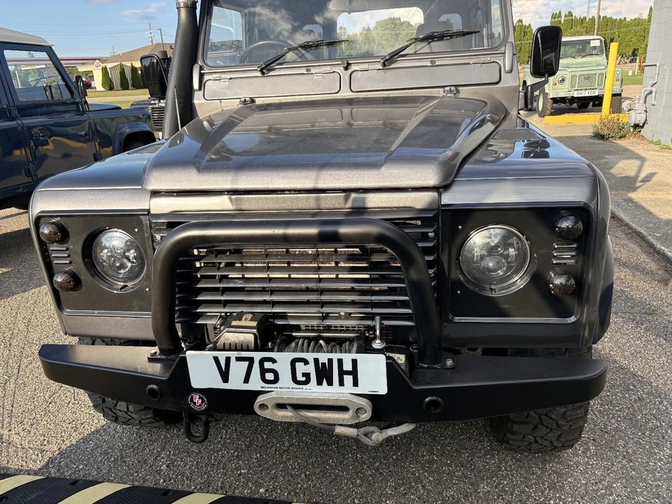 2000 Land Rover Defender - Image 3 of 30
