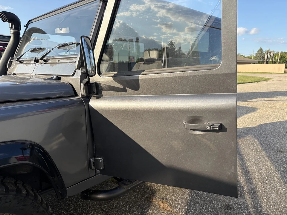 2000 Land Rover Defender - Image 15 of 30
