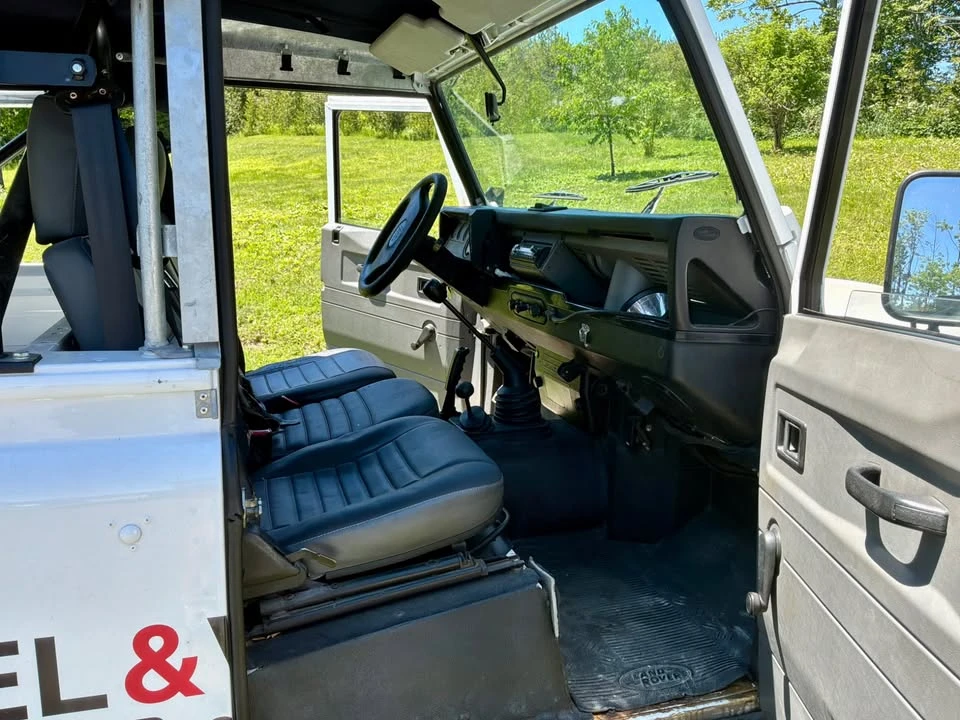2000 Land Rover Defender - Image 6 of 11