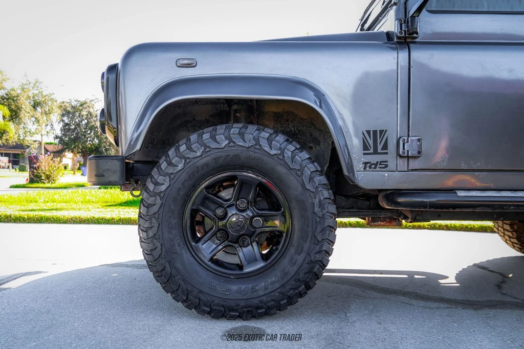 2000 Land Rover Defender 90 - Image 4 of 12