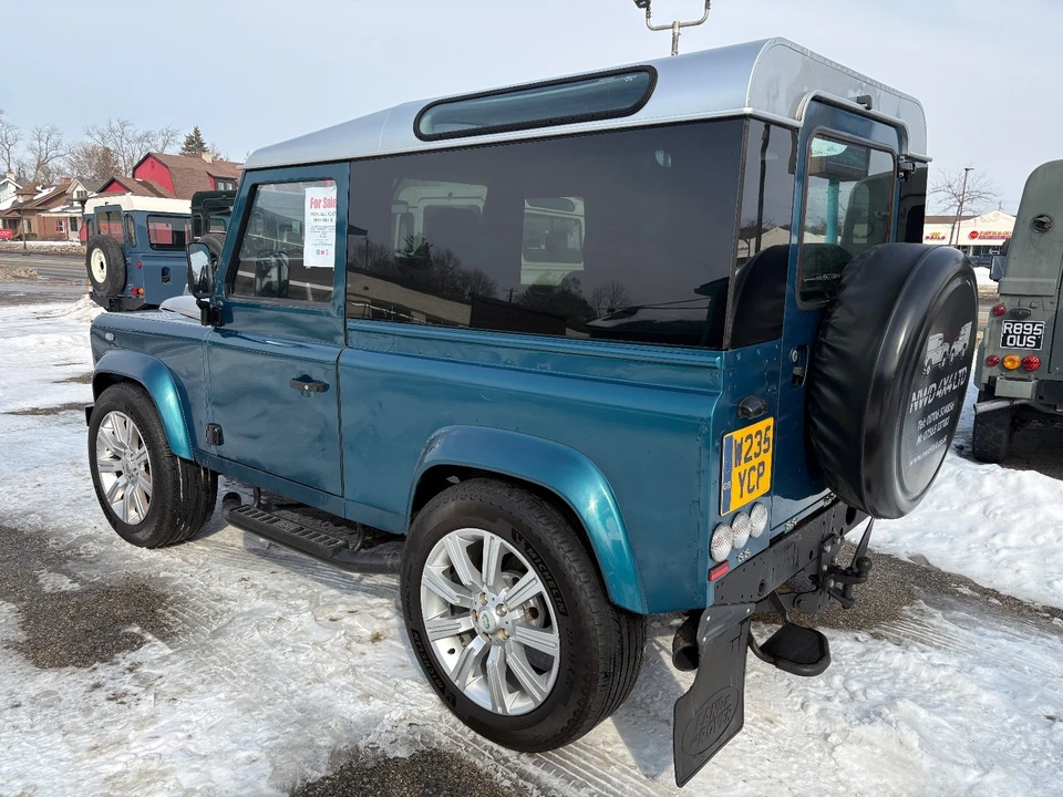 2000 Land Rover Defender 90 - Image 3 of 21