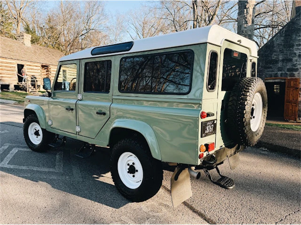 2000 Land Rover Defender 110 - Image 7 of 31