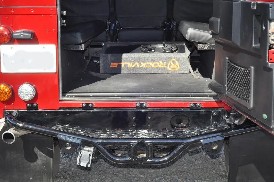 2000 Land Rover Defender 110 - Image 14 of 20