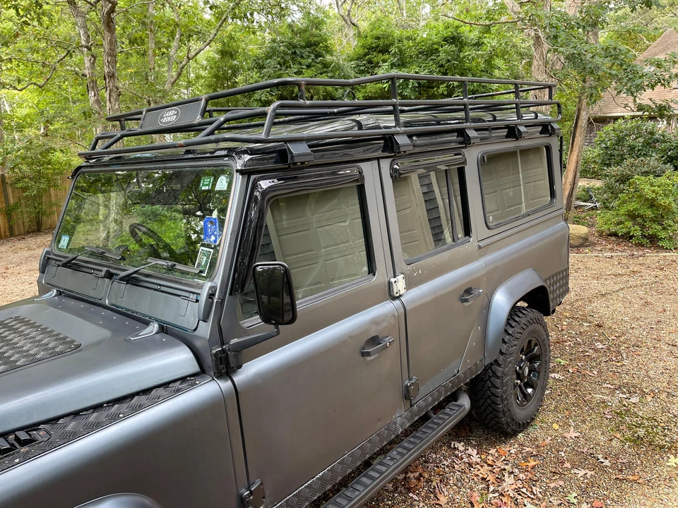 2000 Land Rover Defender 110 - Image 24 of 31