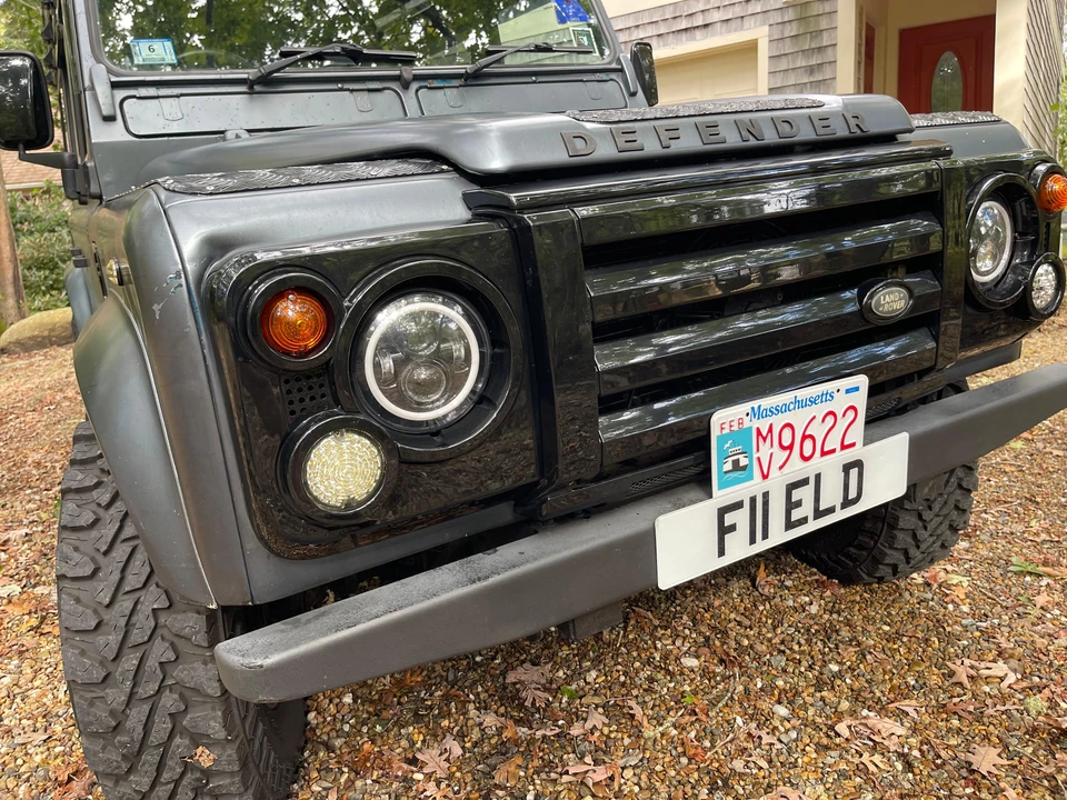 2000 Land Rover Defender 110 - Image 16 of 31