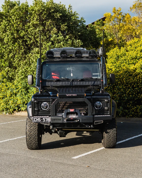 2000 Land Rover Defender 110 - Image 31 of 31