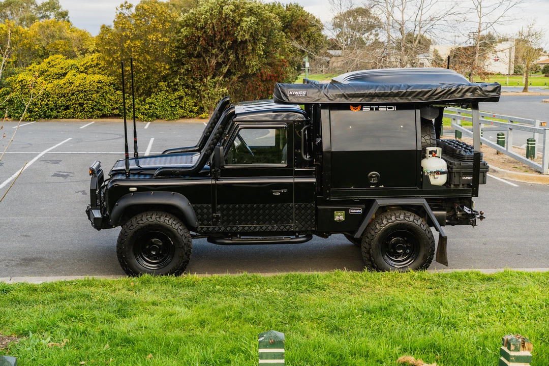 2000 Land Rover Defender 110 - Image 29 of 31